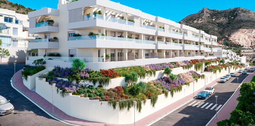 Apartment à Benalmadena, Malaga, Espagne 2 chambres, 99 m2 No. 142848