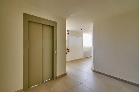 Apartment for sale in Benidorm, Alicante, Spain 2 bedrooms, 97 sq.m. No. 190368 - photo 12