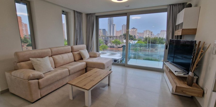 Apartment in Benidorm, Alicante, Spain 2 bedrooms, 97 sq.m. No. 190368