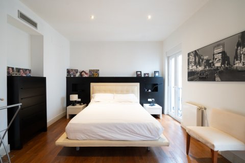 Apartamento en venta Madrid, España 2 dormitorios, 132 m2 No. 107361 - foto 18