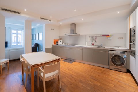 Apartamento en venta Madrid, España 2 dormitorios, 132 m2 No. 107361 - foto 8
