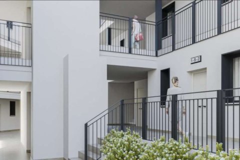 Huoneisto myytävänä Estepona, Malaga, Espanja, 2 makuuhuonetta, 81.25 m2 No. 178032 - kuva 3