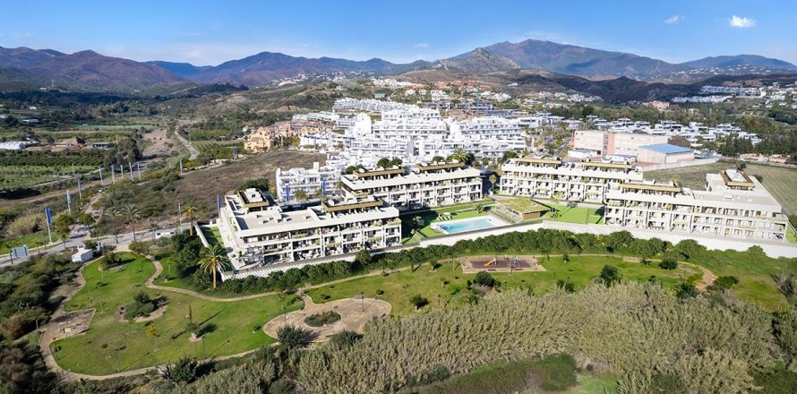 Apartamento en Estepona, Málaga, España 3 dormitorios, 121.8 m2 No. 178034