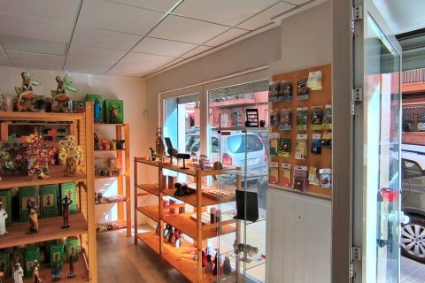 Propiedad comercial en venta en Elche, Alicante, España 100 m2 No. 187715 - foto 3