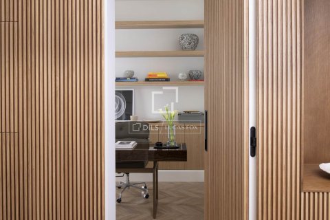 Dzīvoklis īrēšanai Barcelona, Spānijā 3 istabas, 140 m2 Nr. 151032 - attēls 14