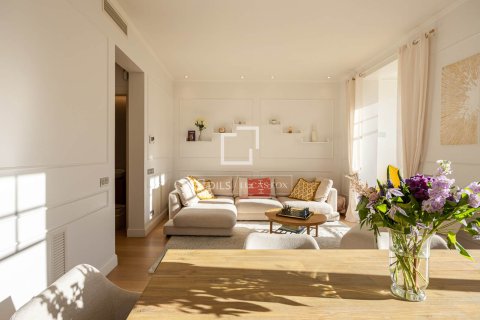 Dzīvoklis īrēšanai Barcelona, Spānijā 3 istabas, 158 m2 Nr. 151034 - attēls 2