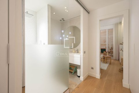 Dzīvoklis īrēšanai Barcelona, Spānijā 3 istabas, 158 m2 Nr. 151034 - attēls 28