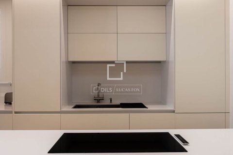 Dzīvoklis īrēšanai Barcelona, Spānijā 3 istabas, 158 m2 Nr. 151034 - attēls 17