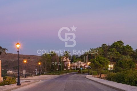 House for sale in Sotogrande, Cadiz, Spain 4 bedrooms, 267 sq.m. No. 157842 - photo 7