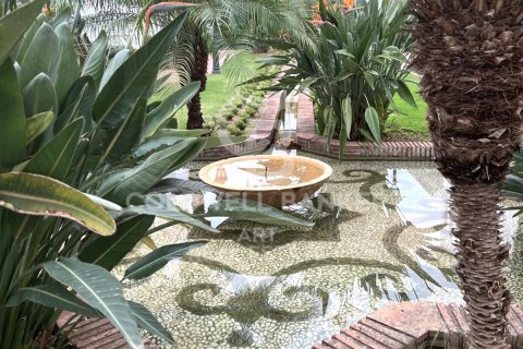 Apartment à vendre à Marbella, Malaga, Espagne, 3 chambres, 132 m2 No. 157839 - photo 2