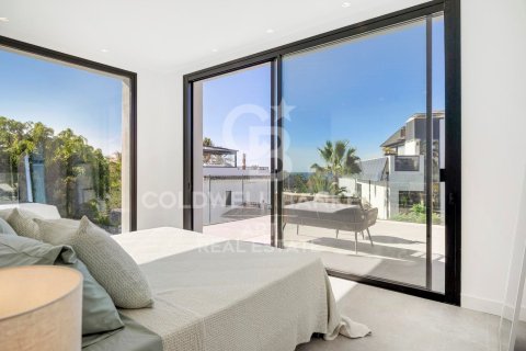 Willa w Marbella, Malaga, Hiszpania 5 sypialni, 408 mkw. nr 157841 – zdjęcie 7