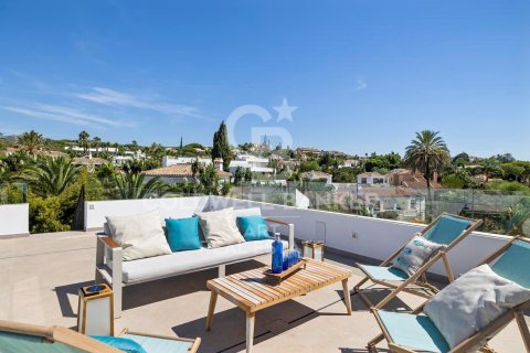 Willa w Marbella, Malaga, Hiszpania 5 sypialni, 408 mkw. nr 157841 – zdjęcie 14