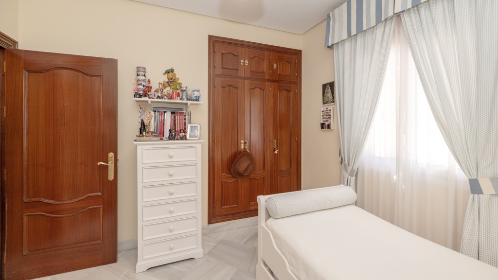 Willa w Jerez de la Frontera, Cadiz, Hiszpania 4 sypialnie, 350 mkw. nr 99633