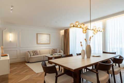 Продажа пентхауса в Мадрид, Испания 2 спальни, 126м2 №155960 - фото 12