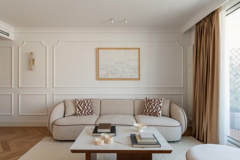 Продажа пентхауса в Мадрид, Испания 2 спальни, 126м2 №155960 - фото 14