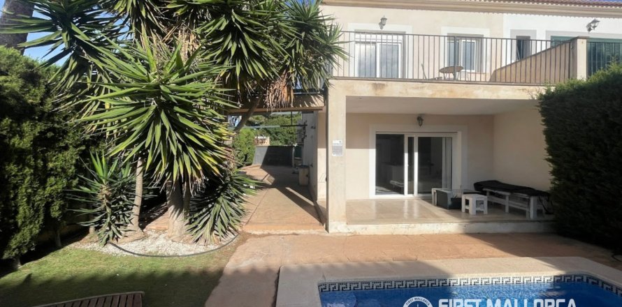 Villa i Cala Pi, Mallorca, Spanien 4 sovrum, 160 kvm. Nr. 167507
