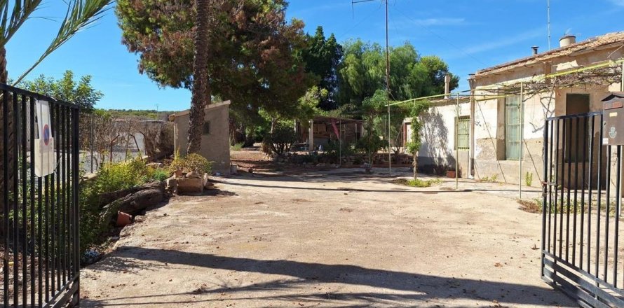 Villa La Marina, Alicante, Spain 3 bedrooms, 129 sq.m. No. 112885