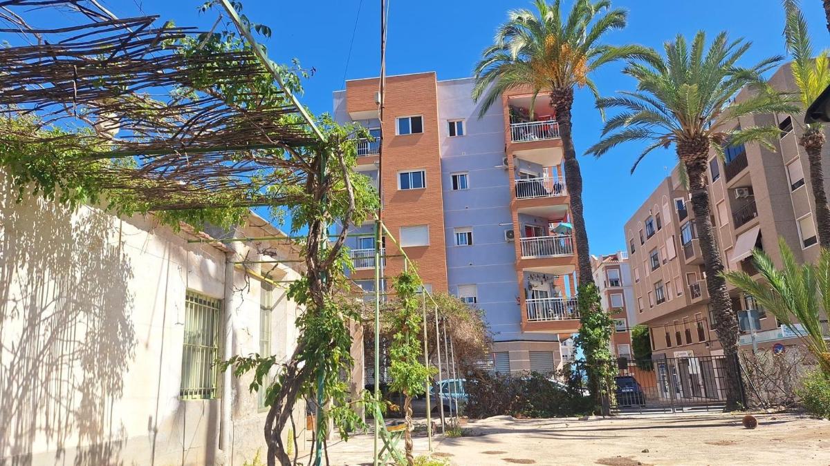 Huvila La Marina, Alicante, Espanja 3 makuuhuonetta, 129 m2 No. 112885
