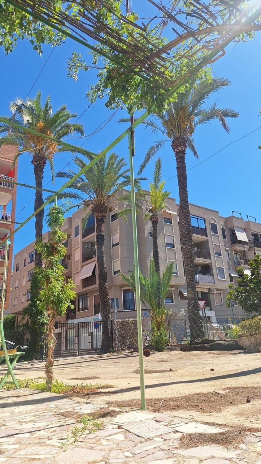 Huvila La Marina, Alicante, Espanja 3 makuuhuonetta, 129 m2 No. 112885