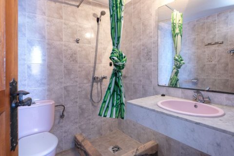 House for sale in Begur, Girona, Spain 6 bedrooms, 251 sq.m. No. 167729 - photo 27