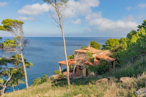 House for sale in Begur, Girona, Spain 6 bedrooms, 251 sq.m. No. 167729 - photo 30