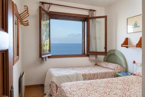 House for sale in Begur, Girona, Spain 6 bedrooms, 251 sq.m. No. 167729 - photo 12