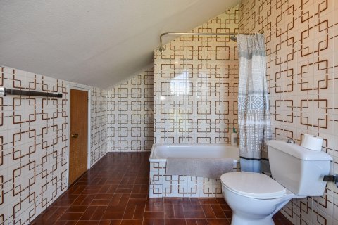 House for sale in Esplugues de Llobregat, Barcelona, Spain 3 bedrooms, 379 sq.m. No. 167732 - photo 19