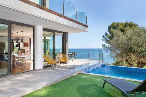 Casa a Begur, Girona, Spagna 5 camere da letto, 480 mq. N° 167730