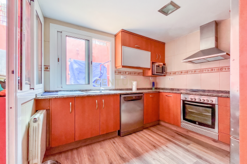 Apartamento en venta en Mataró, Barcelona, España 2 dormitorios, 130 m2 No. 167734 - foto 21