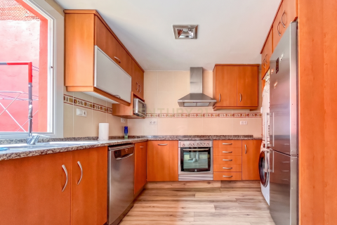 Apartamento en venta en Mataró, Barcelona, España 2 dormitorios, 130 m2 No. 167734 - foto 20