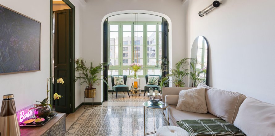 Apartamento en Barcelona, España 2 dormitorios, 79 m2 No. 167735