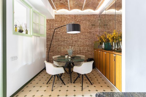 Apartamento en venta en Barcelona, España 2 dormitorios, 79 m2 No. 167735 - foto 9