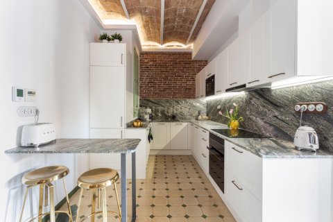 Apartamento en venta en Barcelona, España 2 dormitorios, 79 m2 No. 167735 - foto 10