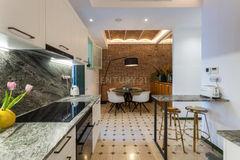 Apartamento en venta en Barcelona, España 2 dormitorios, 79 m2 No. 167735 - foto 12