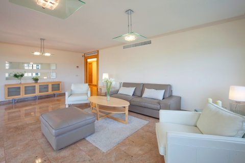 Apartamento en alquiler Santa Ponsa, Mallorca, España 3 dormitorios, 164 m2 No. 137559 - foto 7