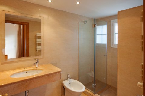 Apartamento en alquiler Santa Ponsa, Mallorca, España 3 dormitorios, 164 m2 No. 137559 - foto 13