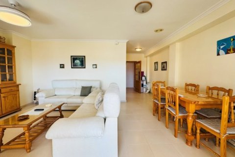 Apartment for sale La Mata, Alicante, Spain 4 bedrooms, 123 sq.m. No. 137562 - photo 11