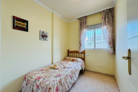Duplex for sale Torrevieja, Alicante, Spain 3 bedrooms, 85 sq.m. No. 137563 - photo 12