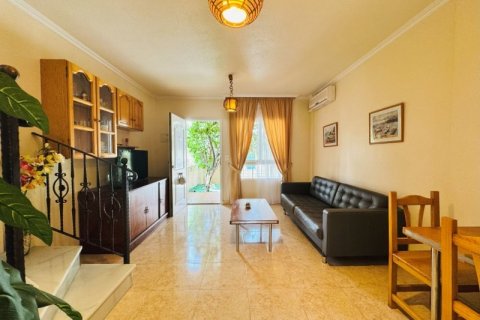 Duplex for sale Torrevieja, Alicante, Spain 3 bedrooms, 85 sq.m. No. 137563 - photo 8