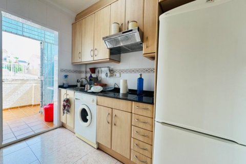 Duplex for sale Torrevieja, Alicante, Spain 3 bedrooms, 85 sq.m. No. 137563 - photo 13