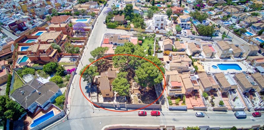 Terreno a Torrevieja, Alicante, Spagna N° 145356