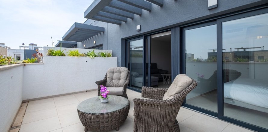 Wohnung in Alicante, Spanien 2 Schlafzimmer,  Nr. 145359