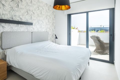 Wohnung zum Verkauf in Alicante, Spanien 2 Schlafzimmer,  Nr. 145359 - Foto 12