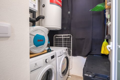 Продажа квартиры в Аликанте, Испания 2 спальни, 87м2 №145358 - фото 29