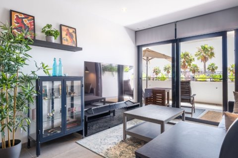 Продажа квартиры в Аликанте, Испания 2 спальни, 87м2 №145358 - фото 6