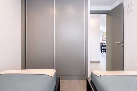 Продажа квартиры в Аликанте, Испания 2 спальни, 87м2 №145358 - фото 18