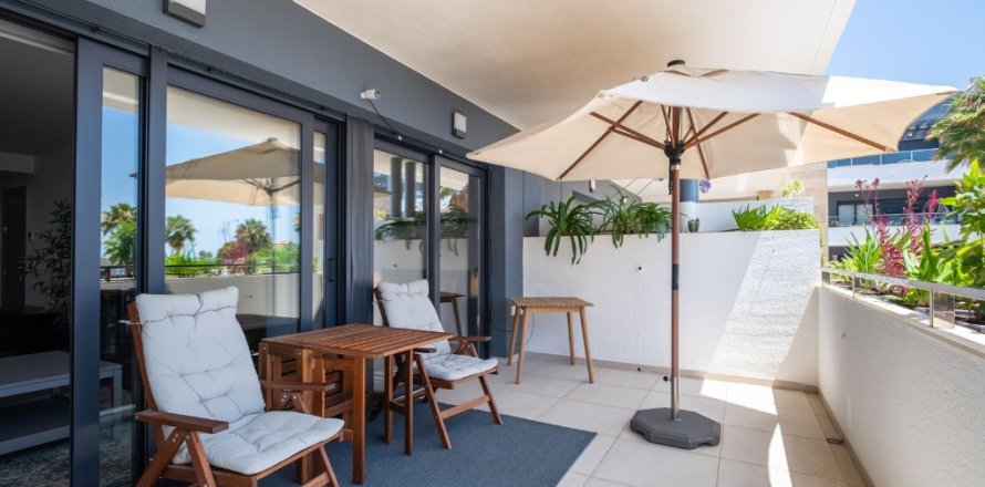 Квартира в Аликанте, Испания 2 спальни, 87м2 №145358