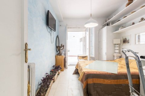 Apartment for sale in Barcelona, Spain 4 bedrooms, 133 sq.m. No. 167987 - photo 22
