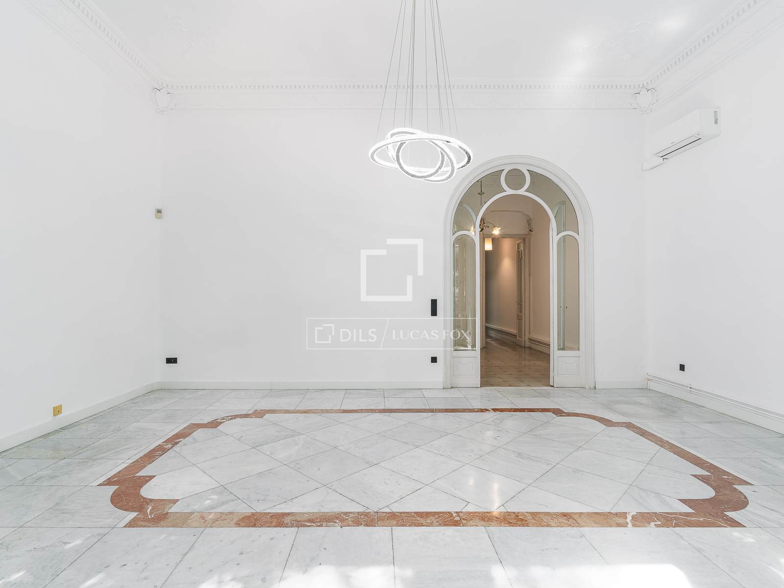 Apartment in Barcelona, Spain 3 bedrooms, 149 sq.m. No. 167988
