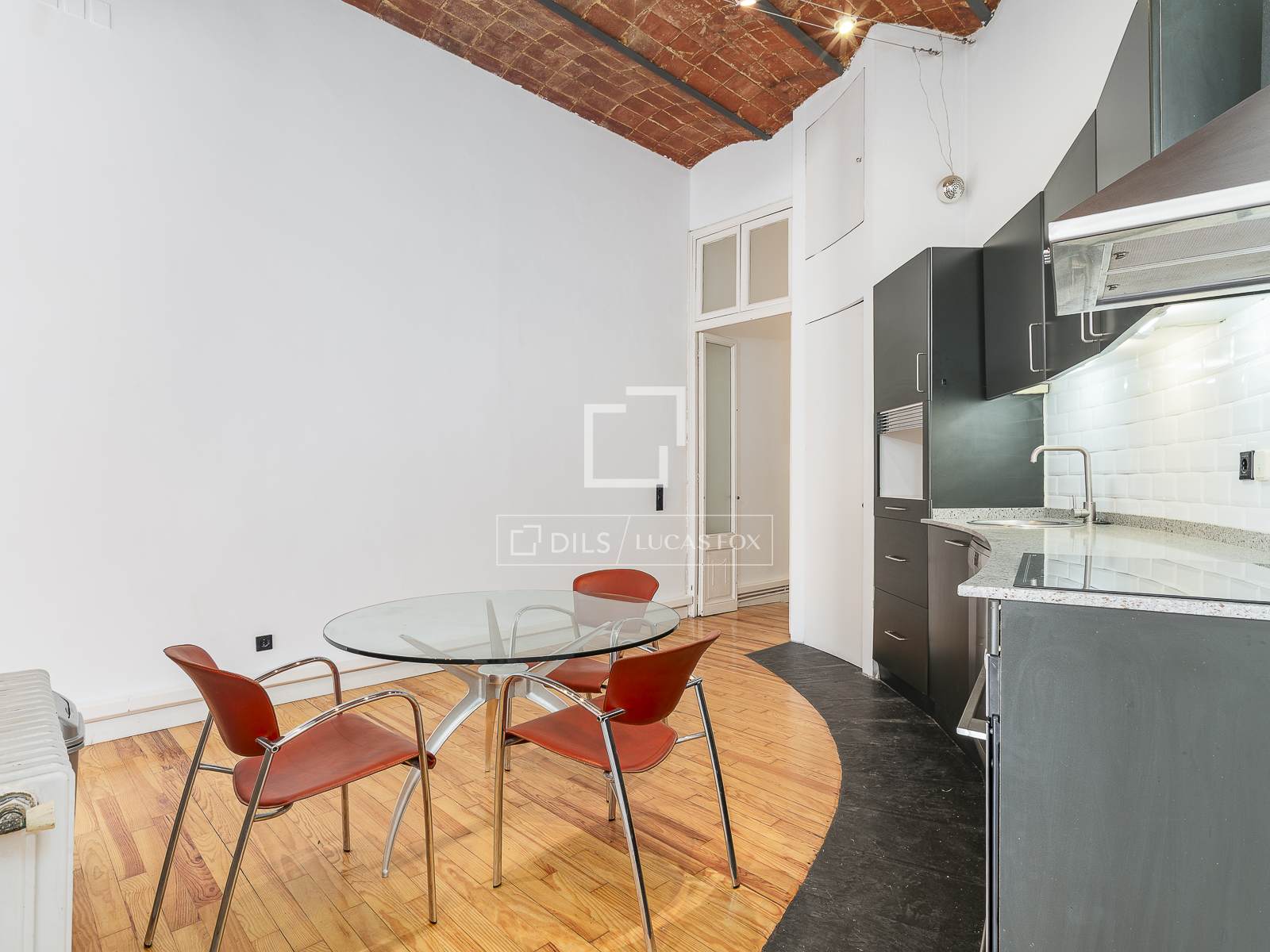 Apartment in Barcelona, Spain 3 bedrooms, 149 sq.m. No. 167988